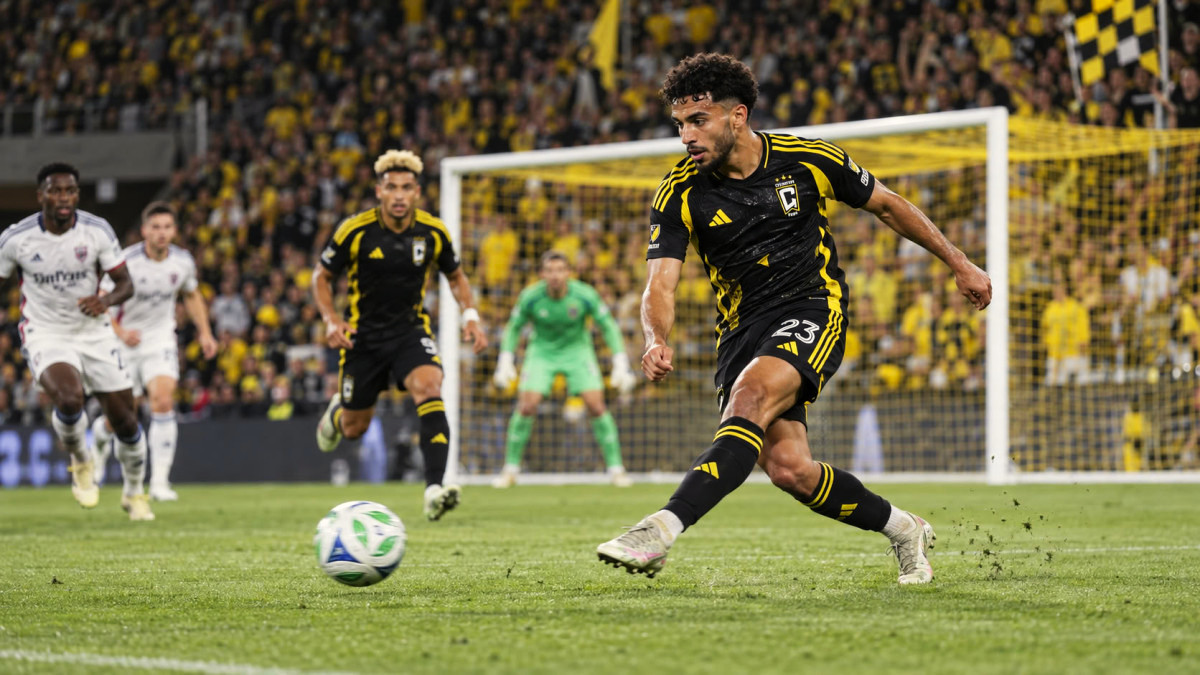 Farsi offre une passe décisive dans la victoire de Columbus