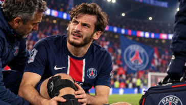 Kvaratskhelia réagit à sa grave blessure au PSG : » Pourquoi moi ? «