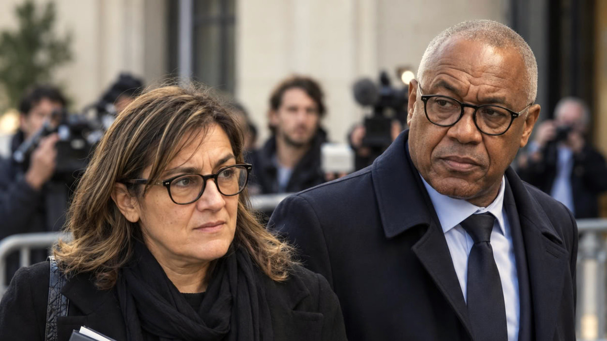 La mère de Kylian Mbappé aurait demandé l’appui de l’ex-responsable sécurité des Bleus pour des visas : elle est placée sous le statut de témoin assisté