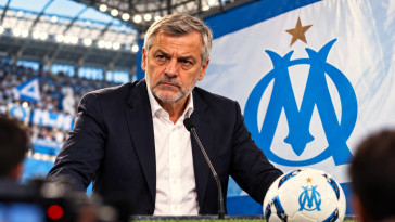 À l’OM, Bruno Genesio dénonce » un lobbying » et refuse les pressions extérieures