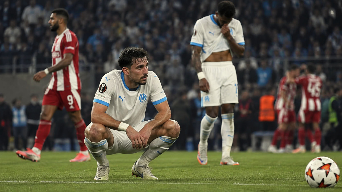 L’OM s’incline contre l’Olympiakos (0-1) : un match désespérant pour Marseille