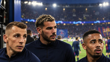PSG-Barça : en Espagne, les compositions avec Digne, Hernandez et Jesus se dessinent