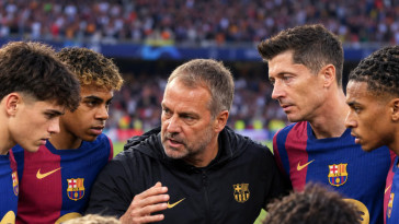 Avant PSG-Barça, Flick salue son équipe : » Ils sont plus mûrs «