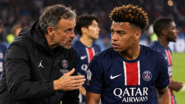 Au PSG, des tensions internes émergent autour du traitement de faveur de Luis Enrique pour Dro, selon L’Équipe